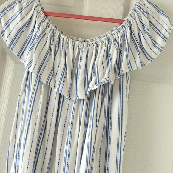 Mossimo Off the Shoulder Ruffle Dress - Picture 3 of 5